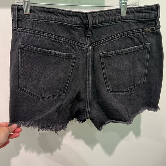 KanCan Black Distressed Frayed Jean Shorts Size 13/30 - Picture 4 of 10